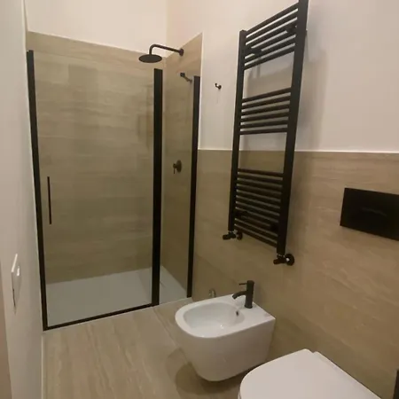 Veneto Suites By Supastays Penzion *