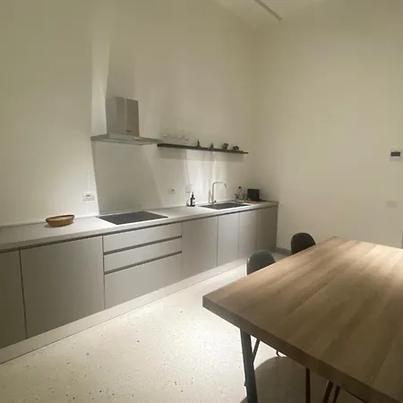 Penzion Veneto Suites By Supastays