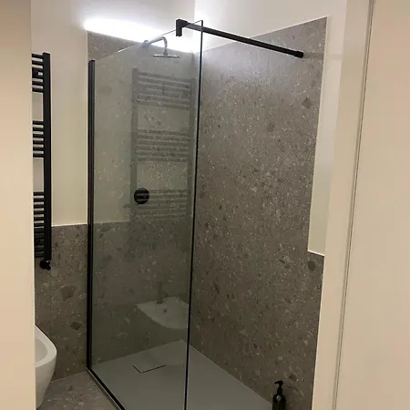 Veneto Suites By Supastays Penzion *